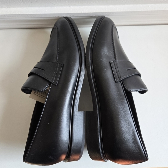 New Zara Men\'s Classic 100% Leather Black Slip-On Loafers 11 US/44 EU NWT main image 4